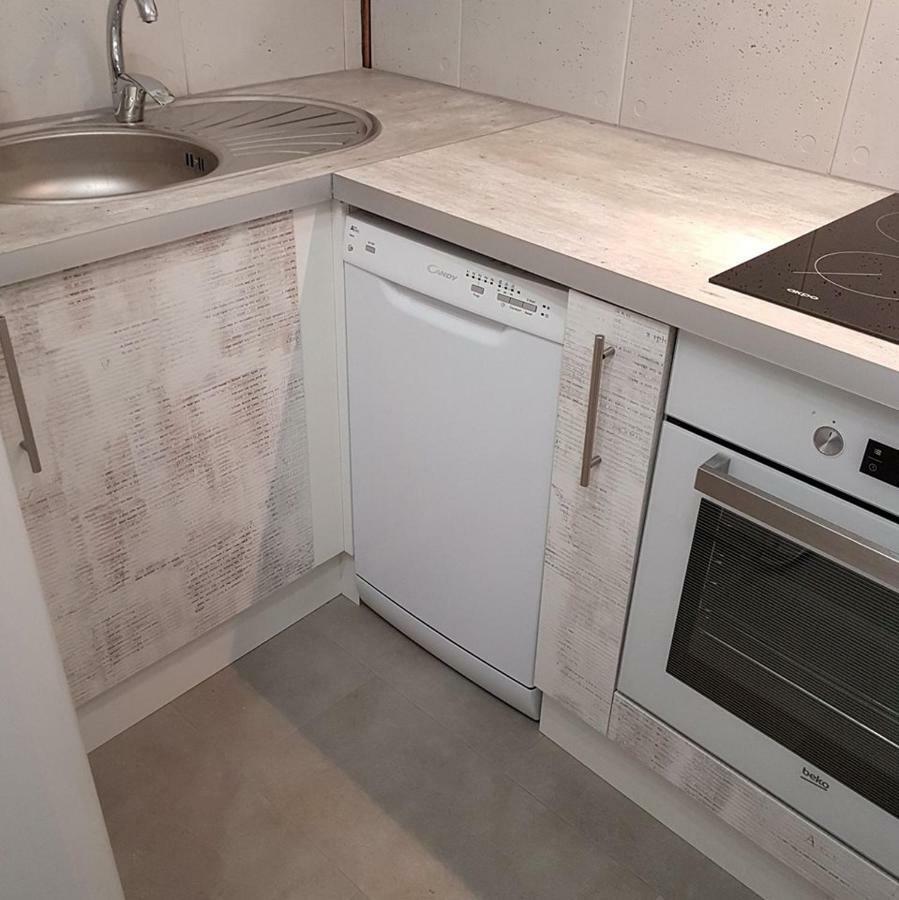 Boleslaviaapartments - Apartament Novum Poza Strefa Platnego Parkowania Boleslawiec  Bagian luar foto